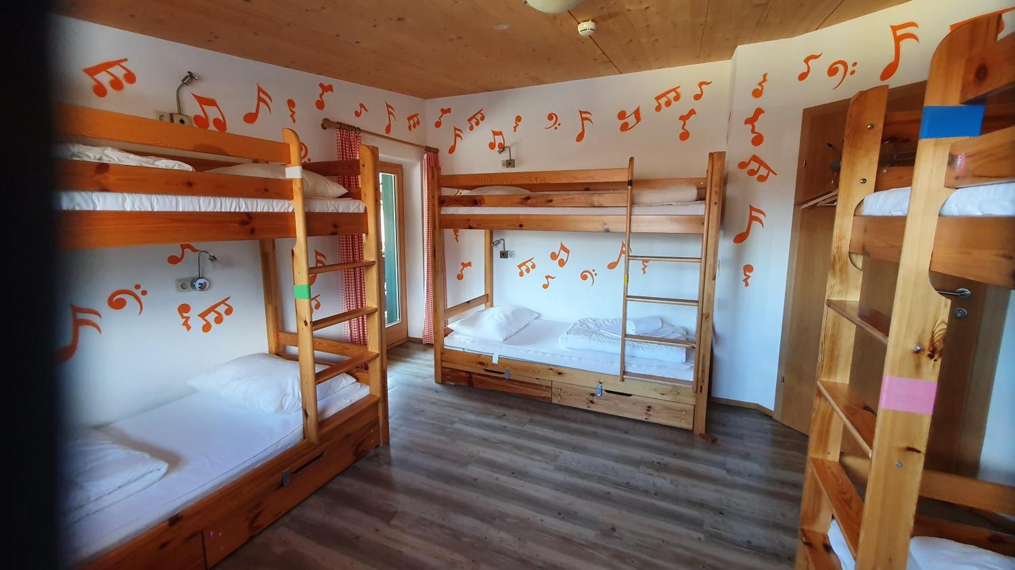 Alpking Hostel Ellmau Esterno foto